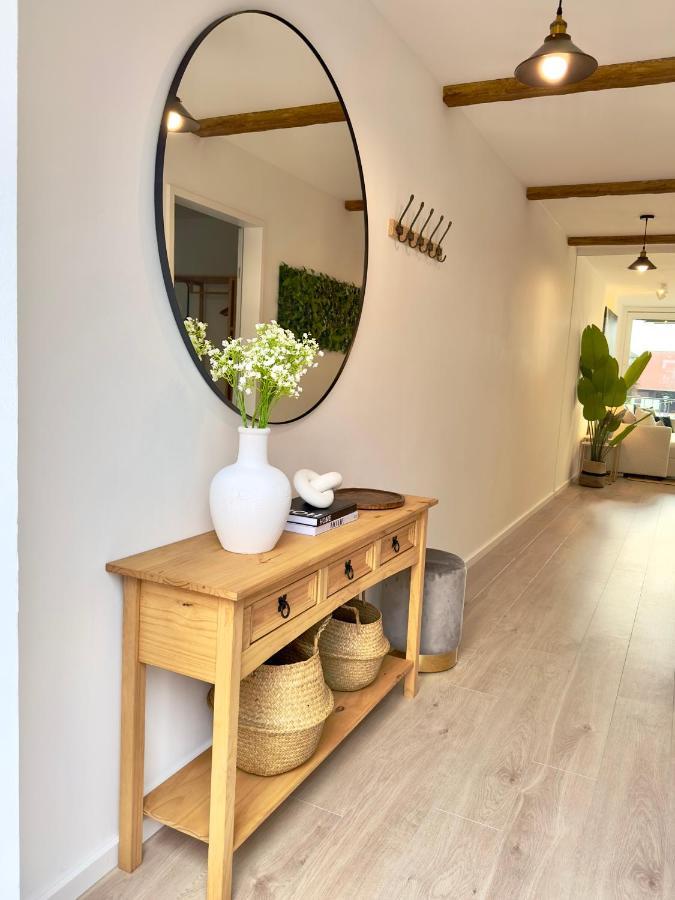Flair Apartments Vorarlberg - Stilvolles Wohnen Nahe Bodensee & Alpen - Kueche, Balkon & Gratis Parkplatz Bregenz Bagian luar foto